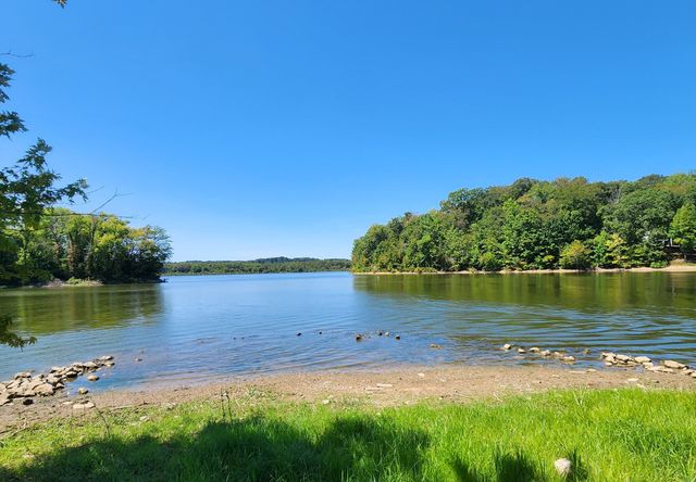 229 Bob Walker Rd, Bumpus Mills, TN 37028