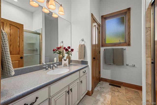 905 E 14th Way, Broomfield, CO 80020