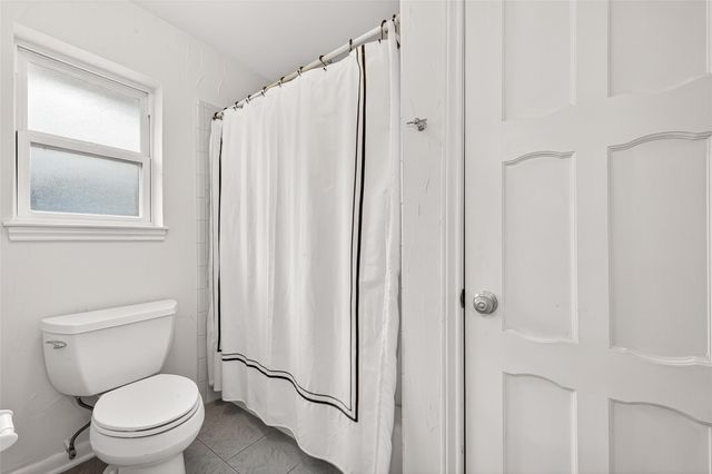 3031 Broadmoor Drive, Sugar Land, TX 77478
