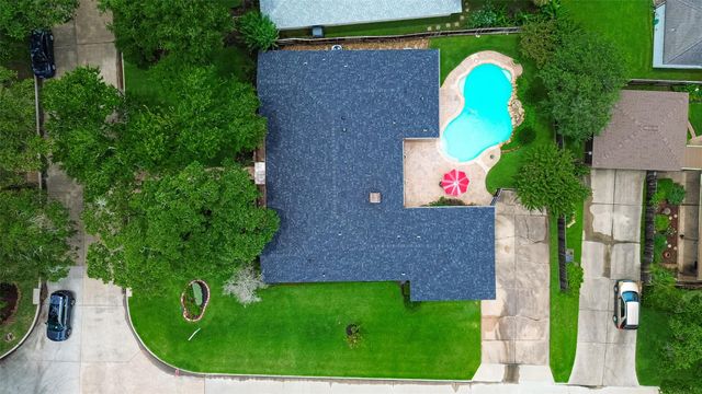 3031 Broadmoor Drive, Sugar Land, TX 77478