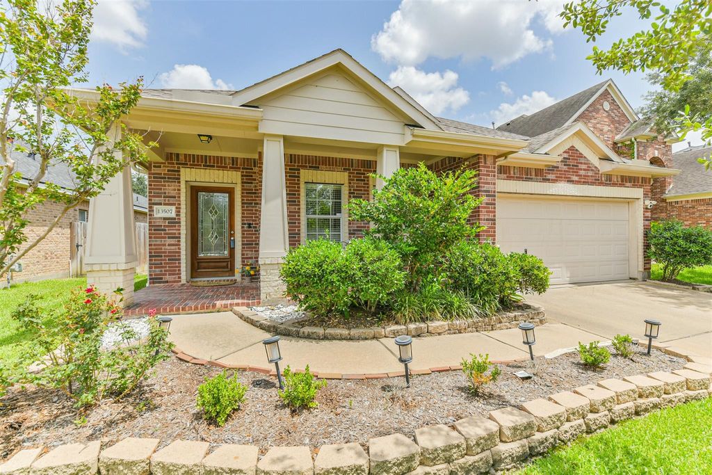 13507 Marblepointe Lane, Cypress, TX 77429