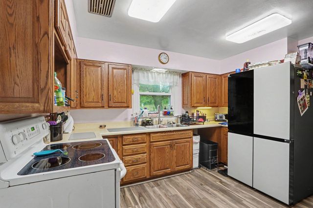 7081 E N Avenue, Kalamazoo, MI 49048