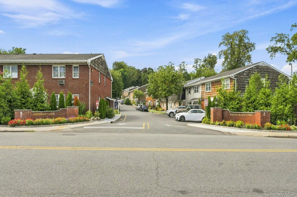 4 Anchorage Lane 5B, Oyster Bay, NY 11771 — photo 2