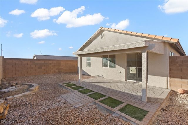 1941 Emerald Green Avenue, Las Vegas, NV 89106