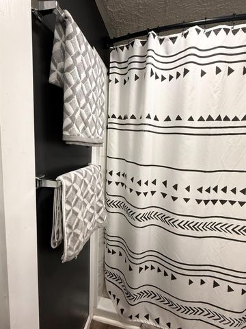 5545 Maple Grove Avenue, Blanchester, OH 45107