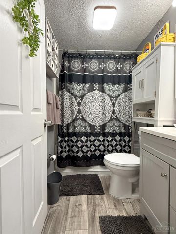 5545 Maple Grove Avenue, Blanchester, OH 45107