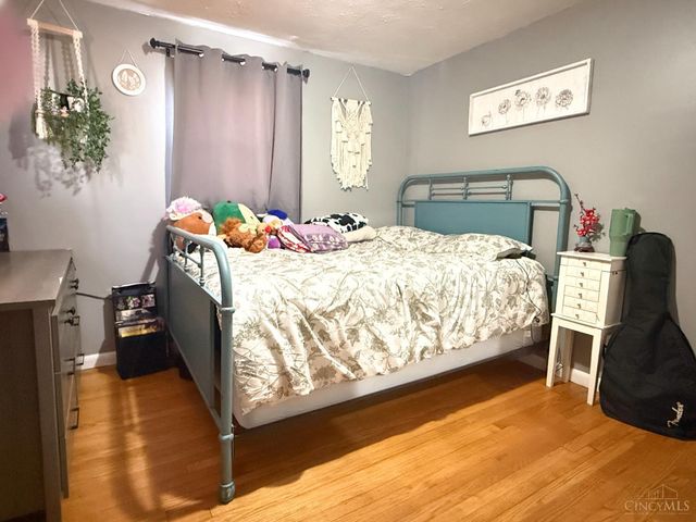 5545 Maple Grove Avenue, Blanchester, OH 45107