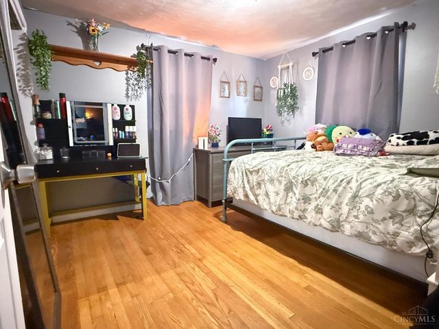 5545 Maple Grove Avenue, Blanchester, OH 45107