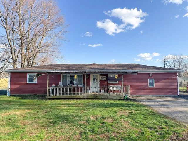 5545 Maple Grove Avenue, Blanchester, OH 45107