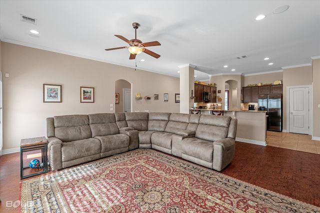 2403 Tallgrass Circle, Bossier City, LA 71111