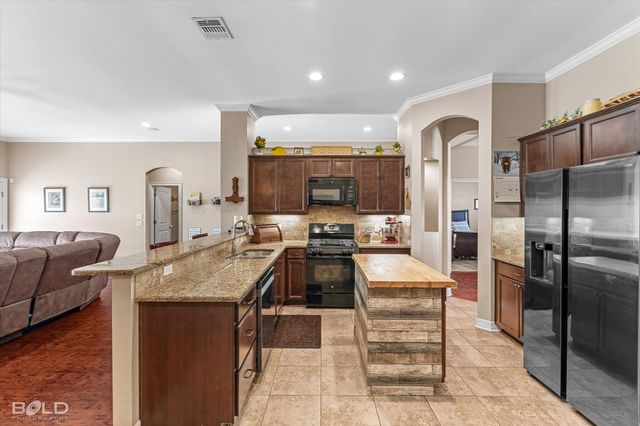 2403 Tallgrass Circle, Bossier City, LA 71111