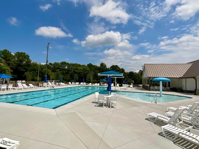 27 Pansy Park, Clayton, NC 27520