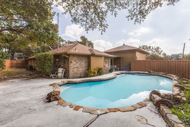 8517 Clover Meadow Drive, Dallas, TX 75243