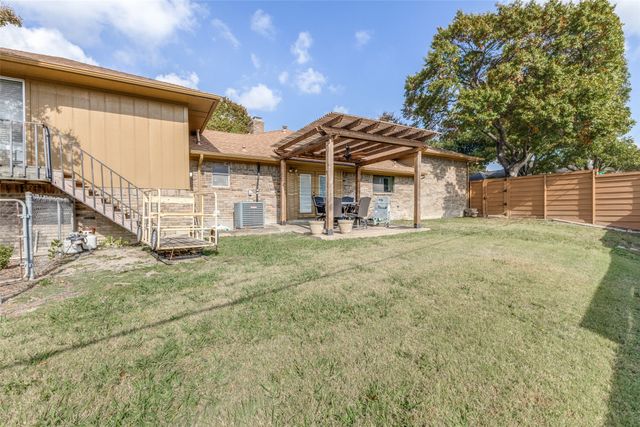 8517 Clover Meadow Drive, Dallas, TX 75243