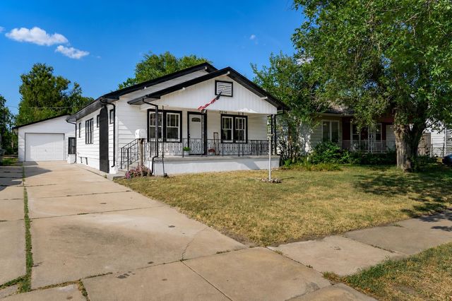 2614 W Douglas Ave, Wichita, KS 67203