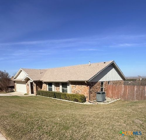 1805 E Robertson Avenue, Copperas Cove, TX 76522