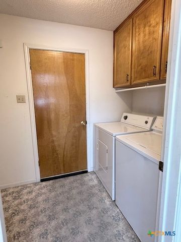 1805 E Robertson Avenue, Copperas Cove, TX 76522