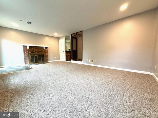 5 GRACE CHURCH CT, Silver Spring, MD 20910