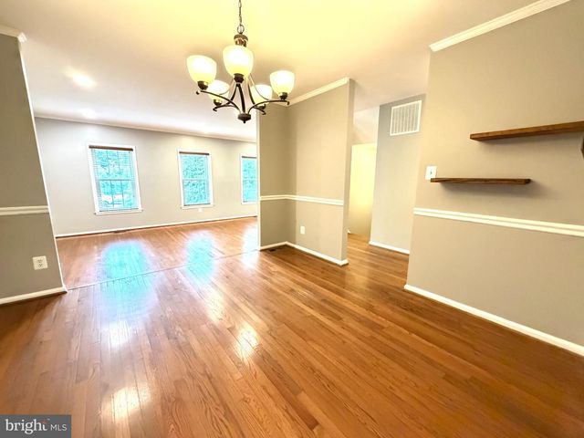 5 GRACE CHURCH CT, Silver Spring, MD 20910