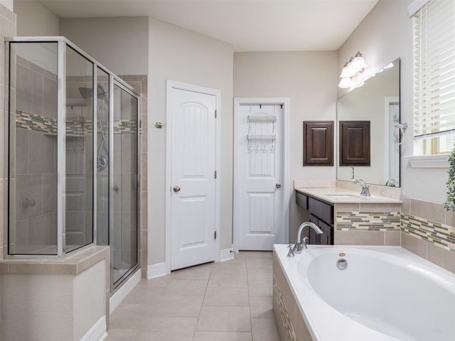 717 Blue Agave LN, Georgetown, TX 78626