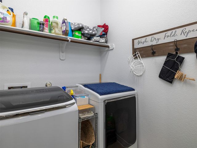 717 Blue Agave LN, Georgetown, TX 78626