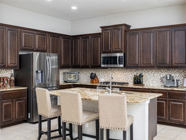 717 Blue Agave LN, Georgetown, TX 78626