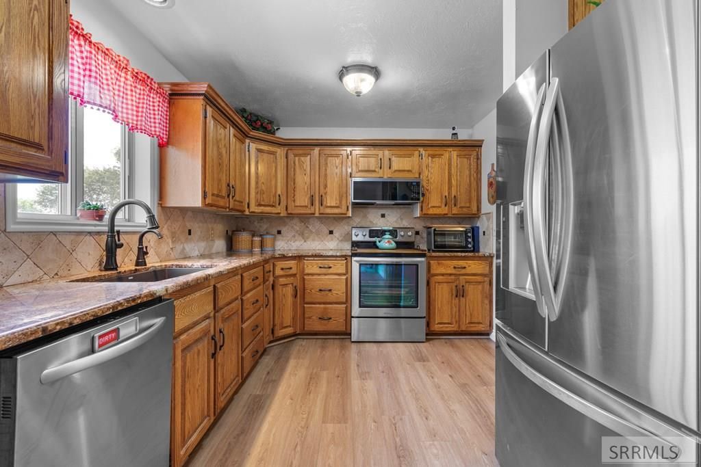 Image 21 of property listing at 190 W 4 N, Rigby, ID 83442
