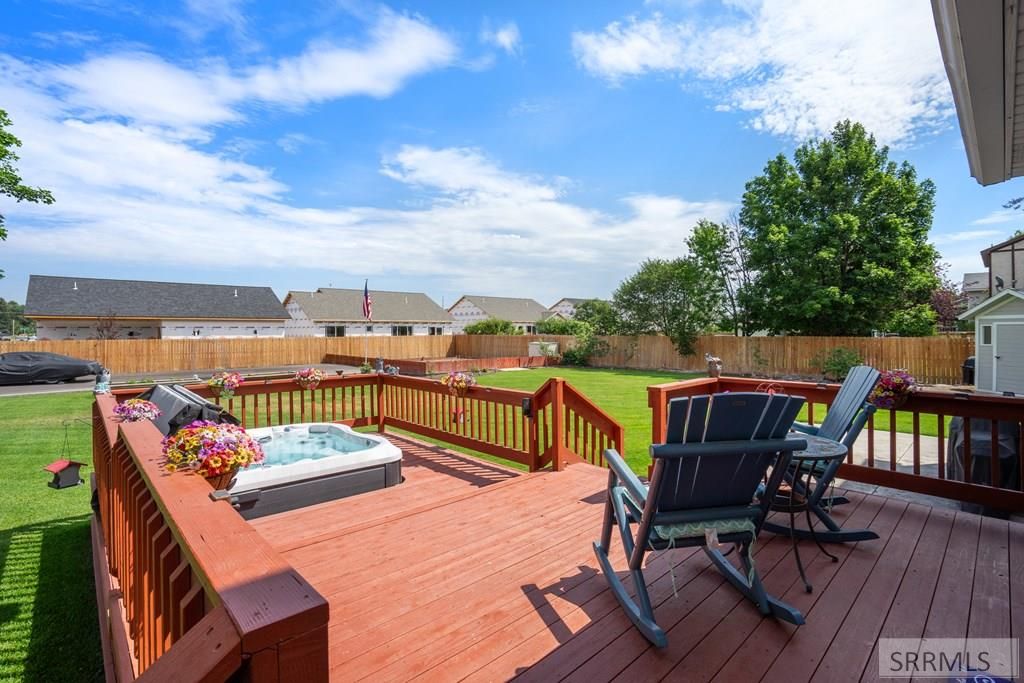 Image 6 of property listing at 190 W 4 N, Rigby, ID 83442