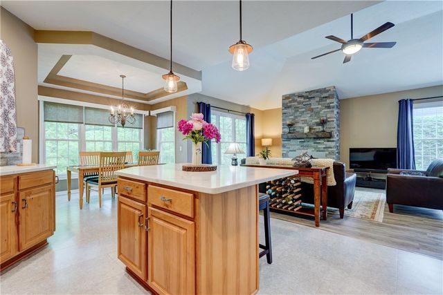 1037 Chapelhill Drive, Victor, NY 14564