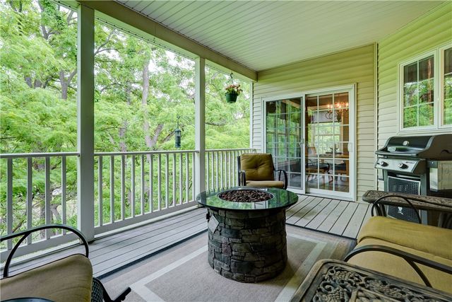 1037 Chapelhill Drive, Victor, NY 14564