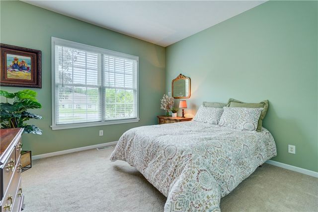 1037 Chapelhill Drive, Victor, NY 14564