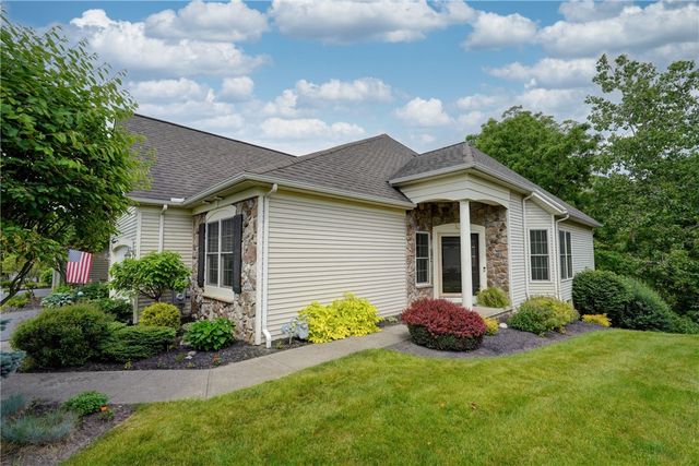 1037 Chapelhill Drive, Victor, NY 14564