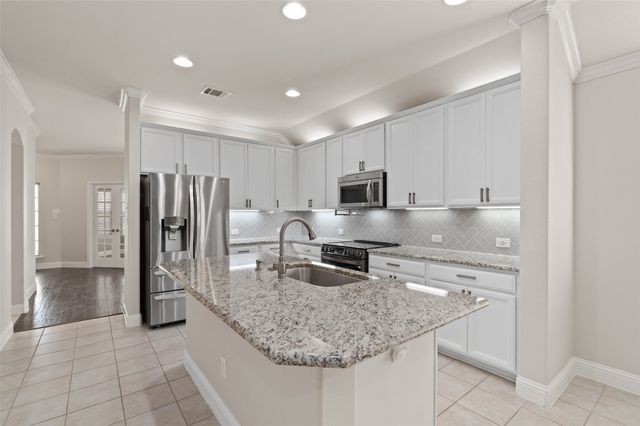 13161 Upland Meadow Court, Fort Worth, TX 76244