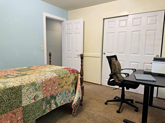 665 Cappella Dr, Diamond Springs, CA 95619