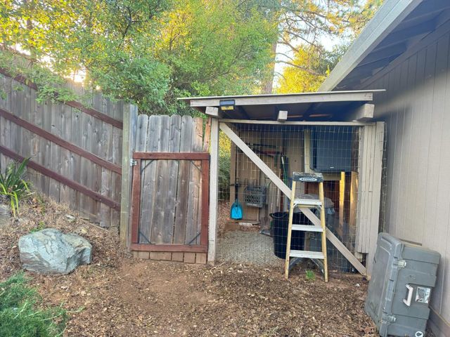 665 Cappella Dr, Diamond Springs, CA 95619