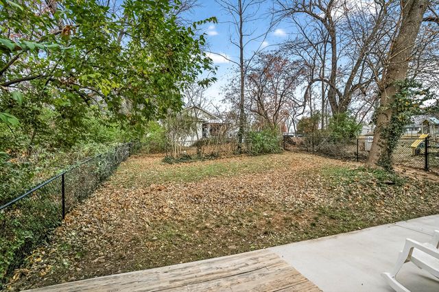 3555 S Mentor Avenue, Springfield, MO 65804