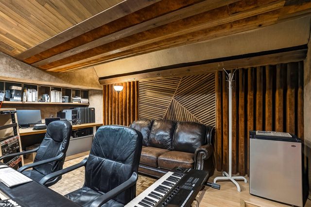 3555 S Mentor Avenue, Springfield, MO 65804