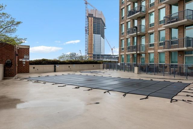 600 N Kingsbury Street 1614, Chicago, IL 60610