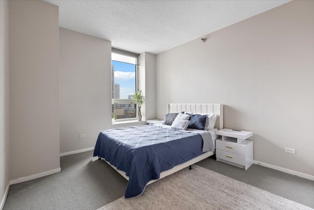 600 N Kingsbury Street 1614, Chicago, IL 60610