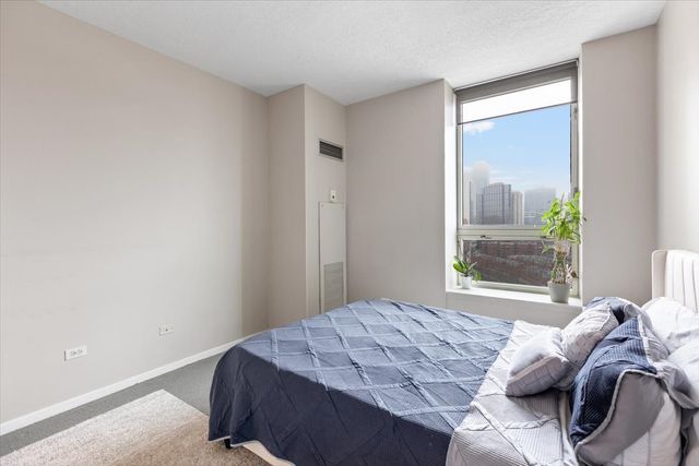 600 N Kingsbury Street 1614, Chicago, IL 60610