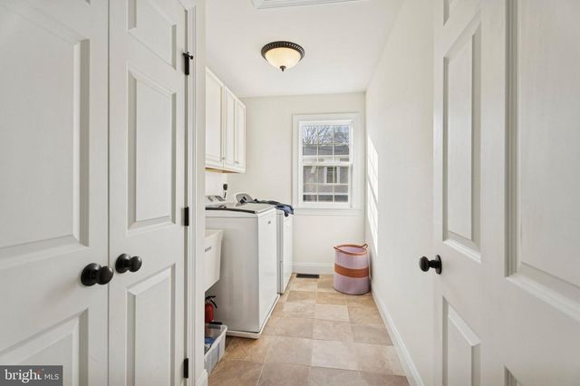 2058 BELLEMEAD RD, Havertown, PA 19083