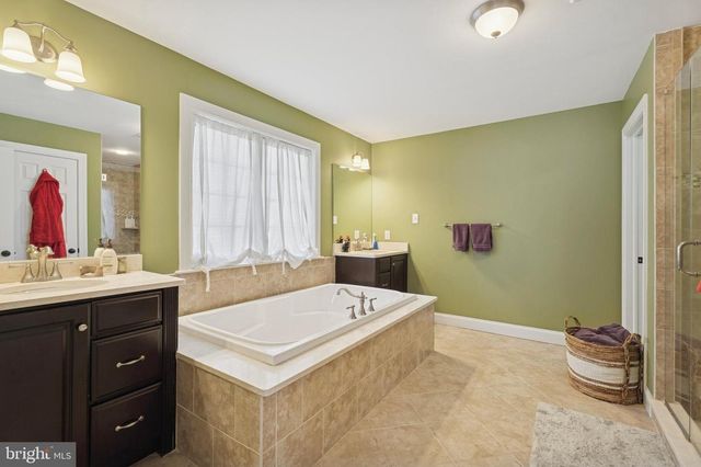 2058 BELLEMEAD RD, Havertown, PA 19083