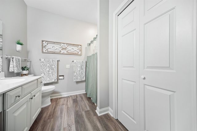 2260 Fountain Crest Drive, Pleasant Hill, IA 50327