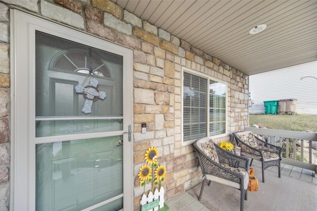 2260 Fountain Crest Drive, Pleasant Hill, IA 50327