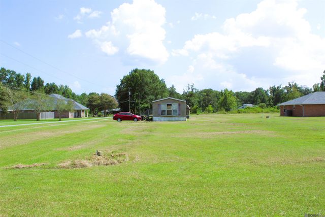 45457 Gold Place Rd, St Amant, LA 70774