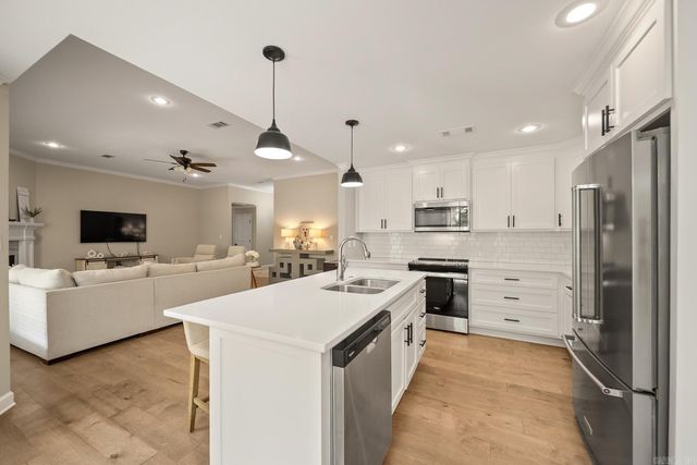 609 Lucy Lane, Alexander, AR 72002