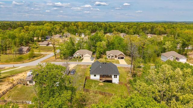609 Lucy Lane, Alexander, AR 72002