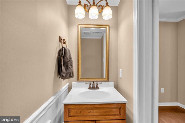 4 DORAL CT, Marlton, NJ 08053