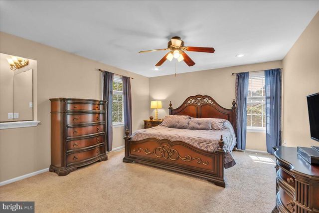 4 DORAL CT, Marlton, NJ 08053