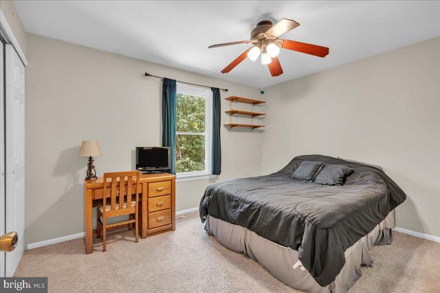 4 DORAL CT, Marlton, NJ 08053